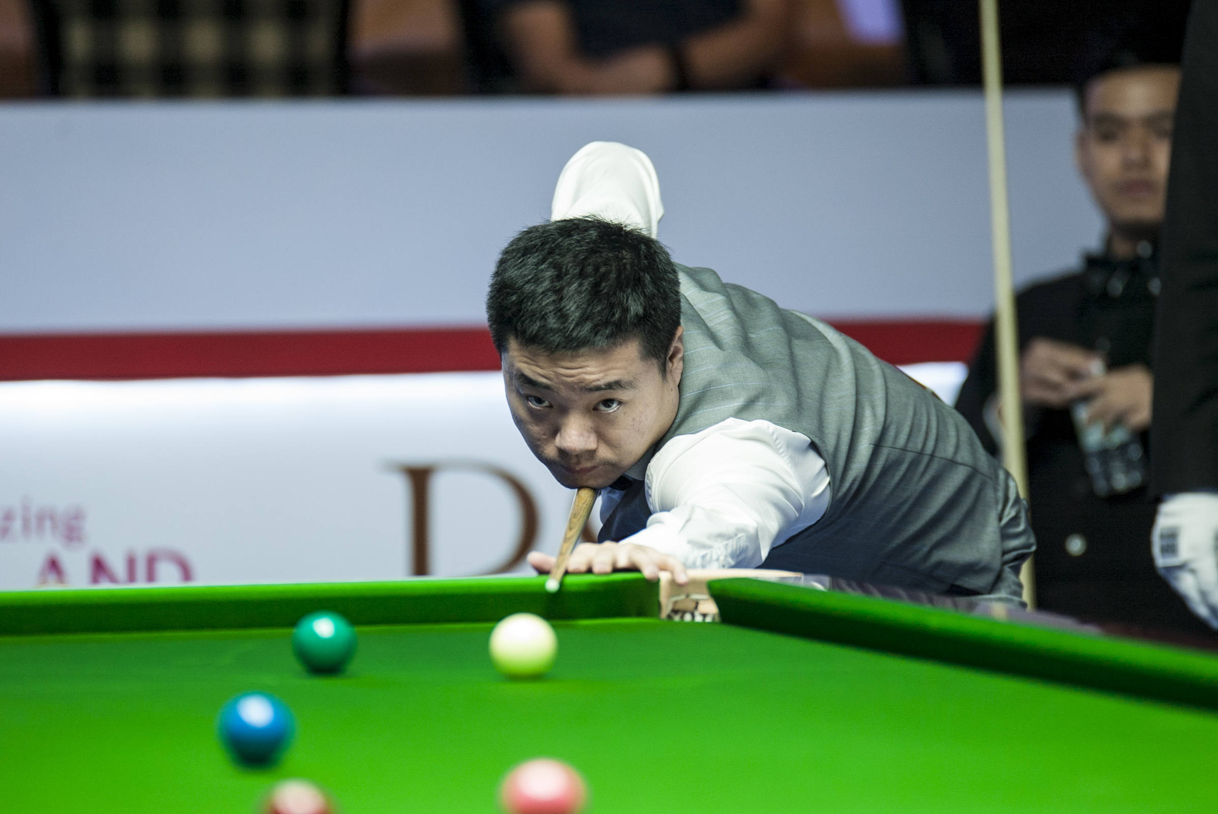 的比赛中提 的比赛中提