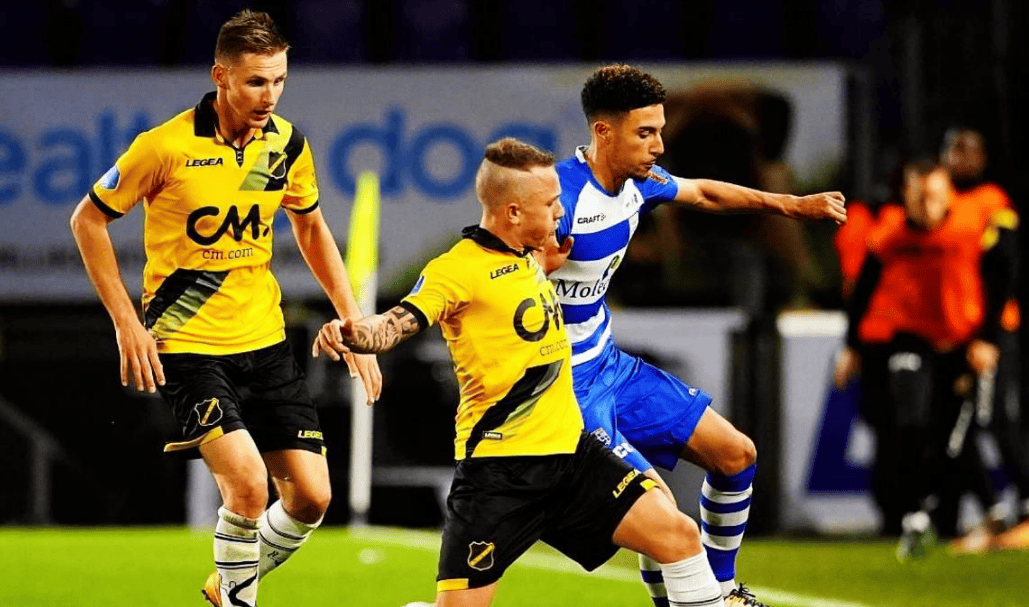 美国女子公 美国女子公