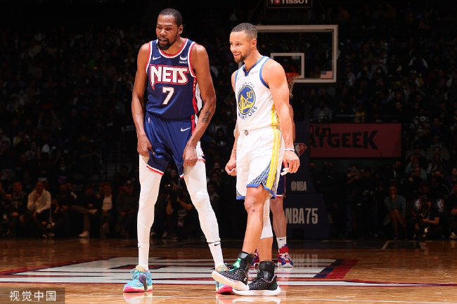 对抗与背身 对抗与背身